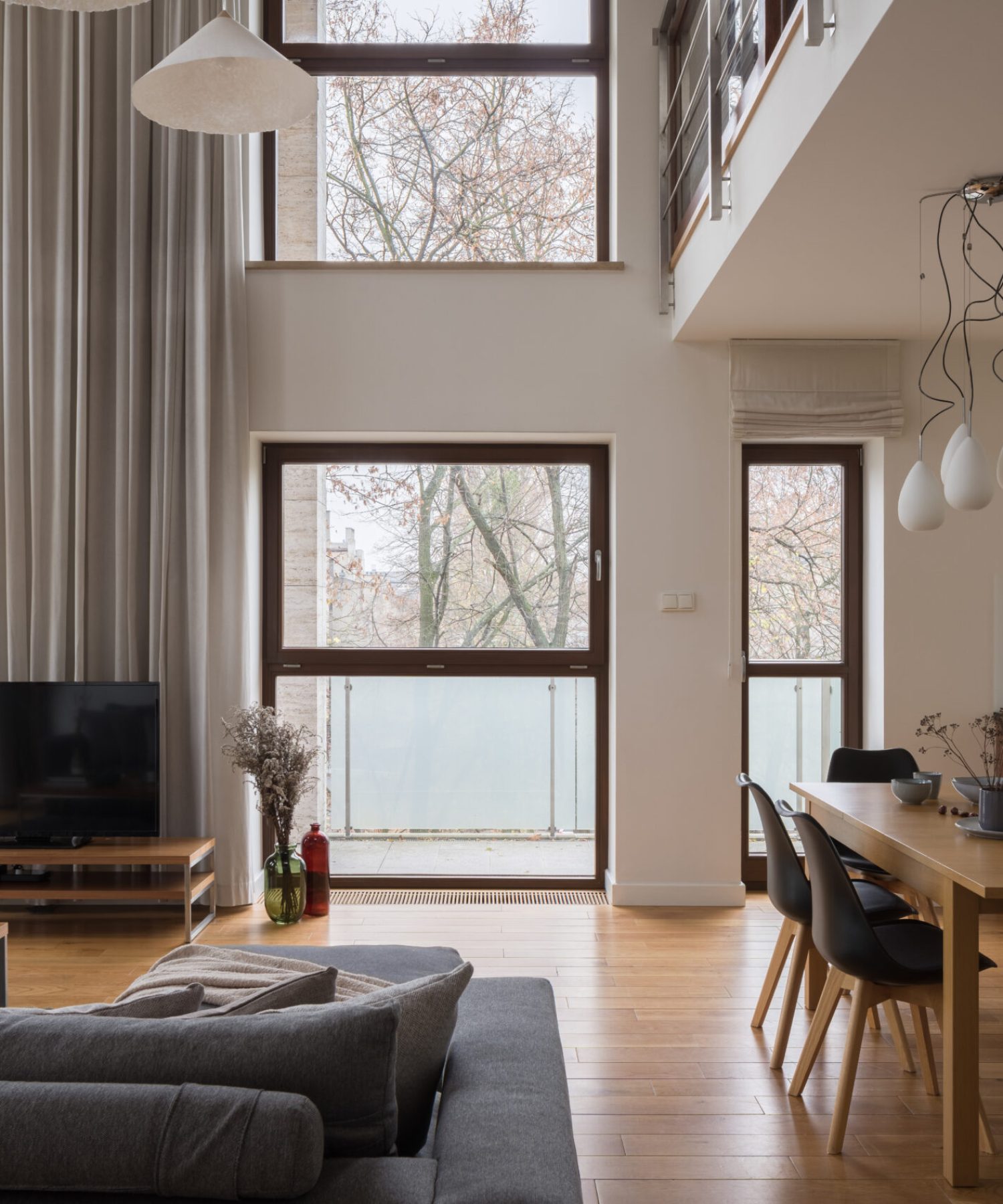 Stylish,And,Luxury,Two-floor,Apartment,With,Living,Room,,Dining,Room